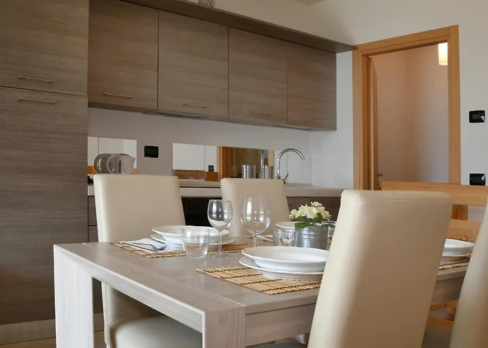Gli Ulivi 4 In Tremezzina * トレメッツォ